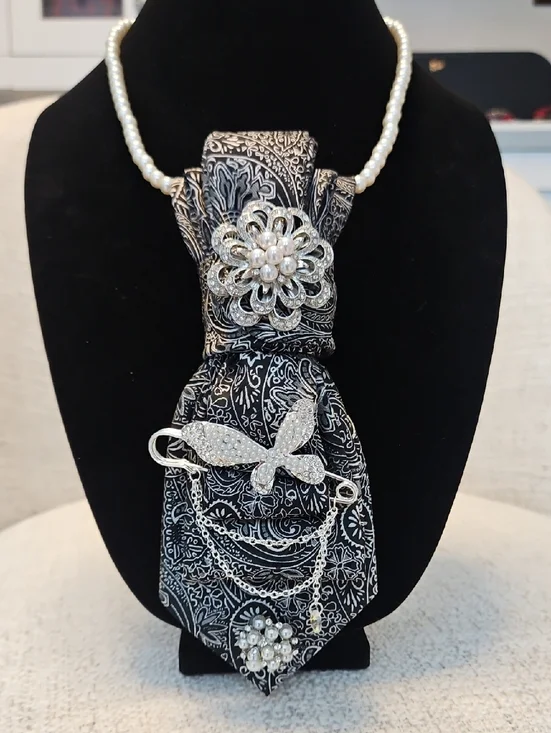 Black & Silver Necktie Necklace w/ Rhinestones & Pearl Accents & a Butterfly Pin - Picture 5 of 8